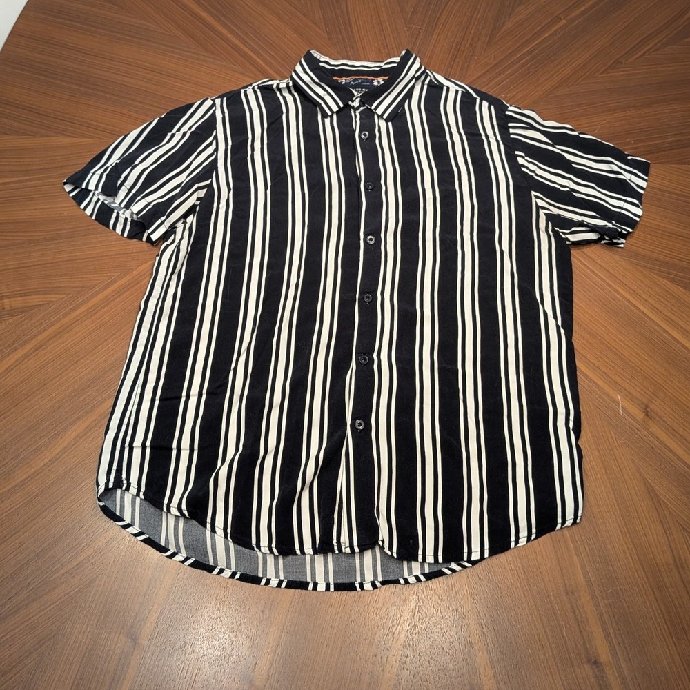 Cactus Man Ricky Singh Shirt Mens Small Black White Stripe Excellent SS Button